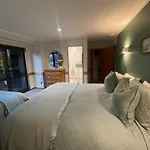 Tikitere Lodge, Rotorua