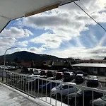 Manhattan Motel