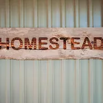 Paradise Valley Lodge - The Homestead