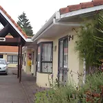 Gwendoline Court Motor Lodge