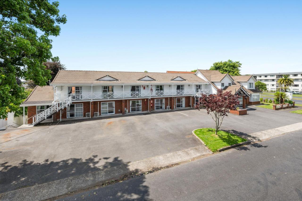 Ashleigh Court 4*