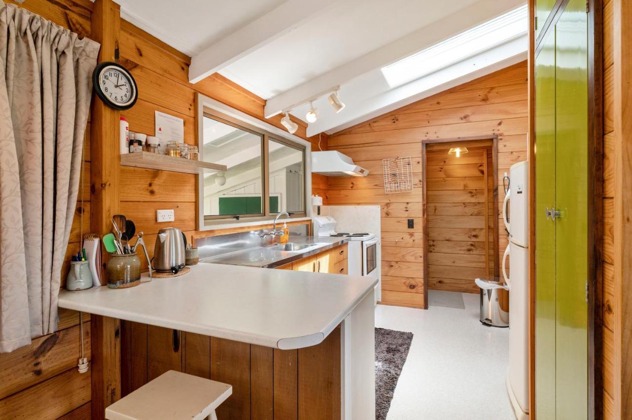 Holiday home Gisborne Point Retreat - Rotoiti Rotorua