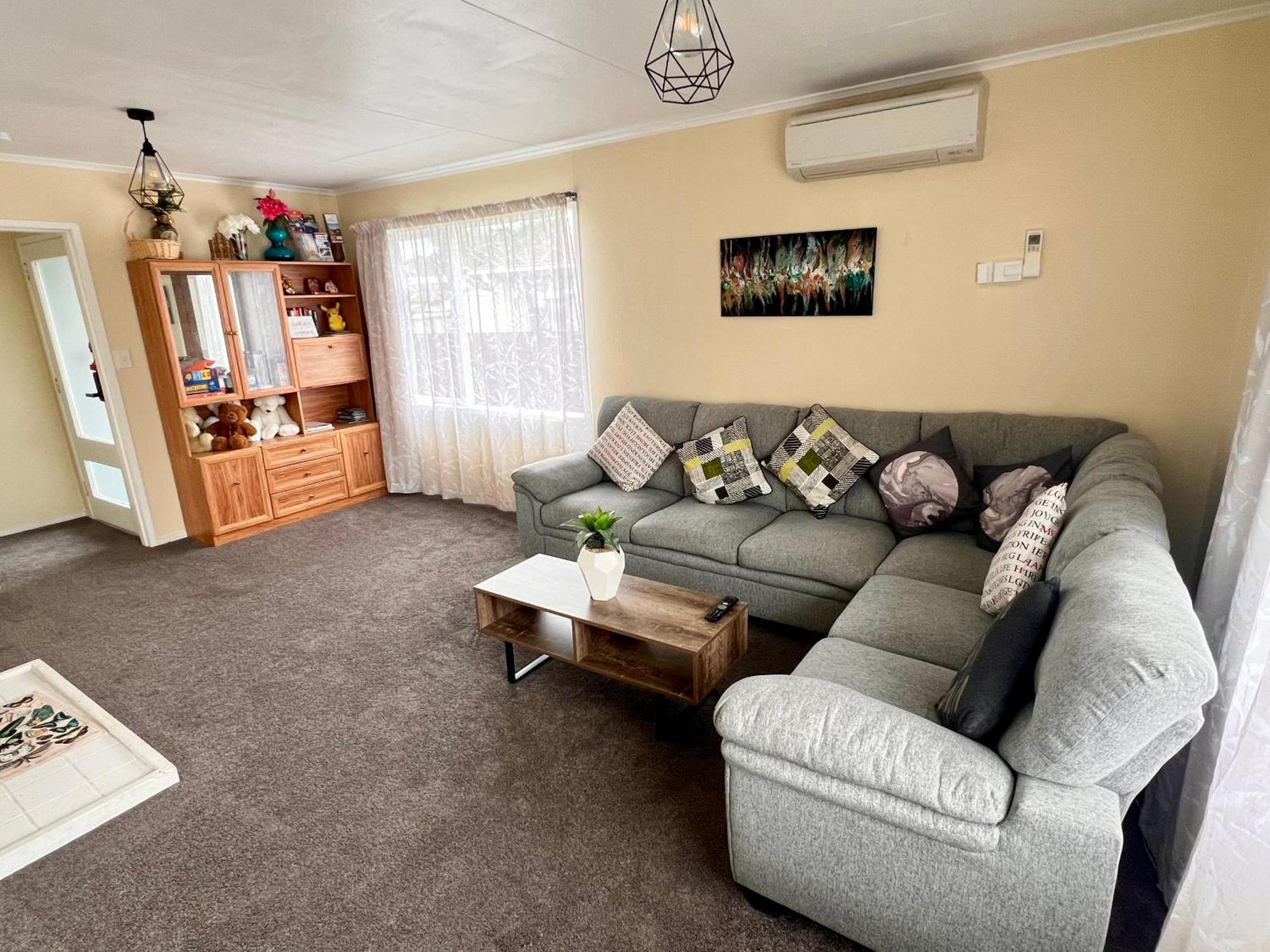 Spacious 3 Bedroom Near Skyline-5 Min Walk Holiday home *