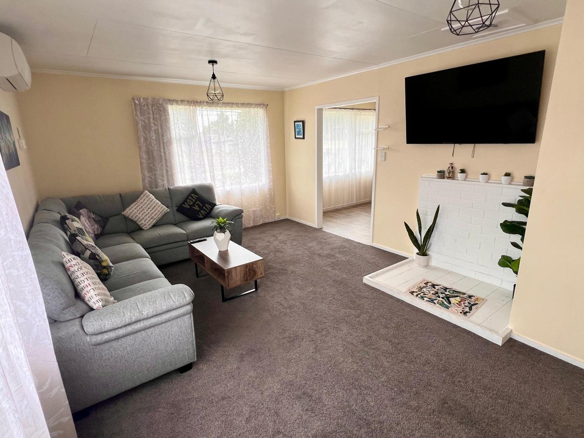 Holiday home Spacious 3 Bedroom Near Skyline-5 Min Walk