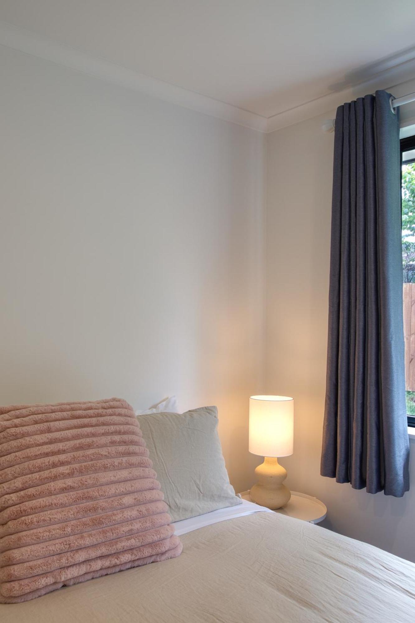 Stylish 4 Bedroom House Brand New In Holiday home