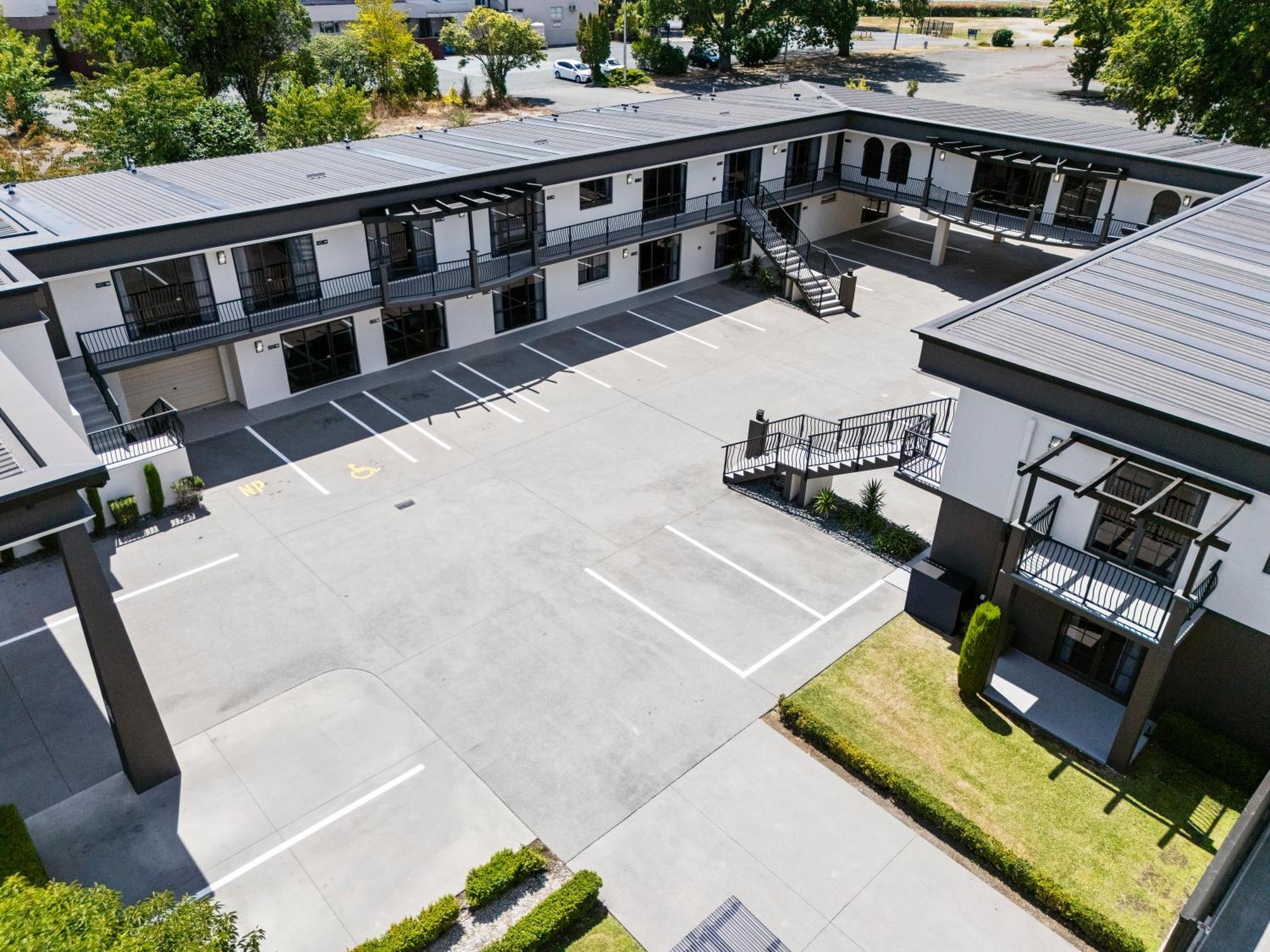 280 & 284 - Refurbished Modern 4* Rotorua
