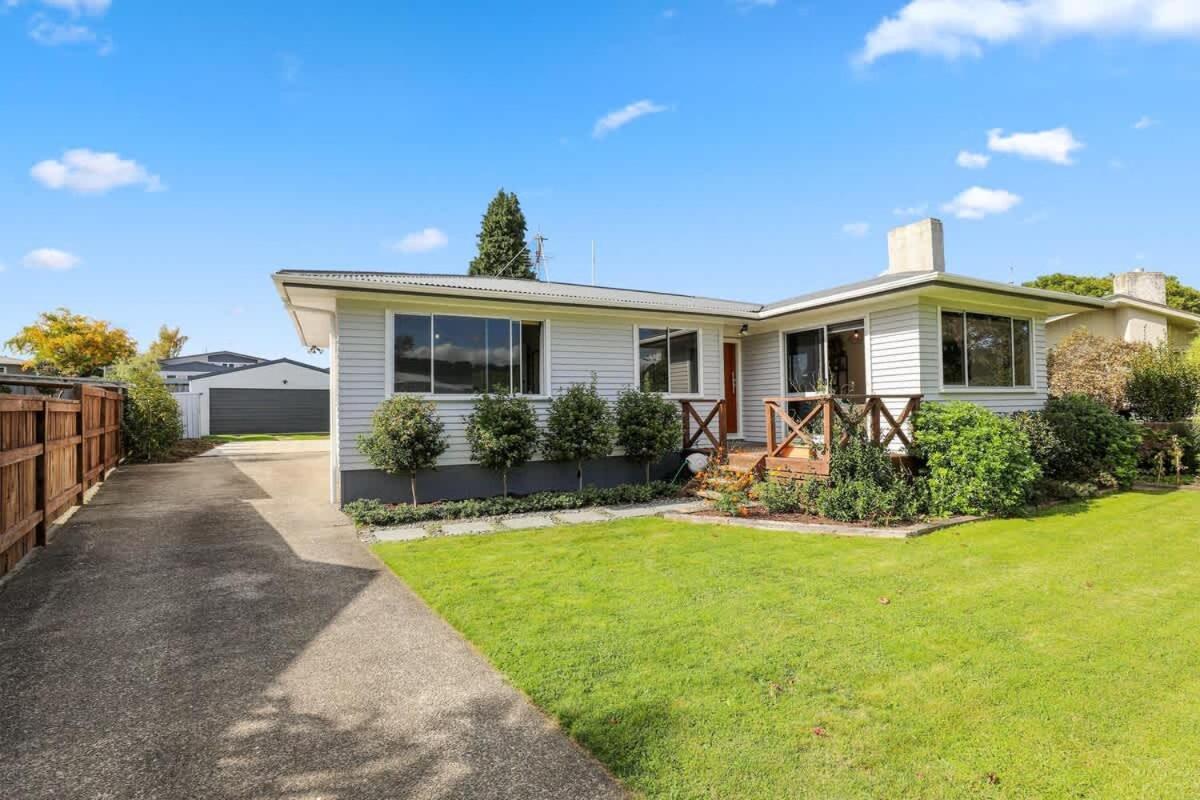 Holiday home Sunny Tawavale