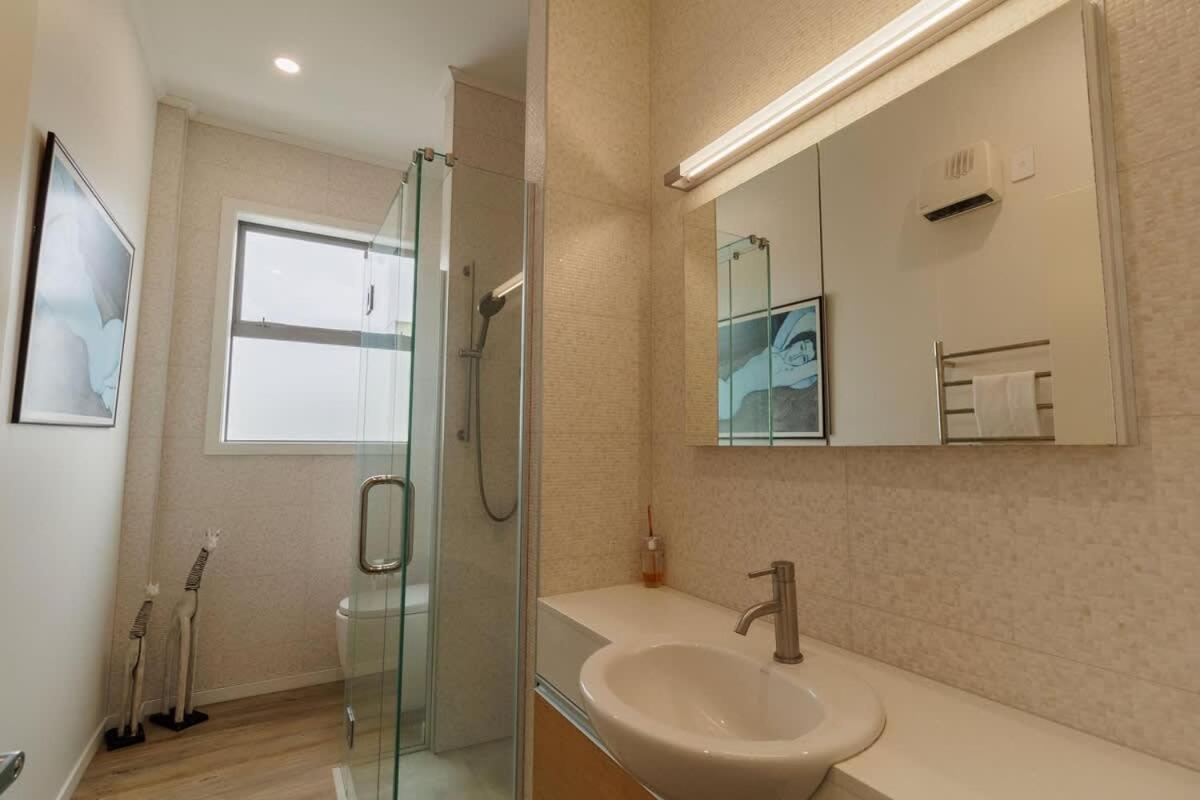 Apartment Tutanekai - Chic 3 Bedroom 2 Bathroom Rotorua
