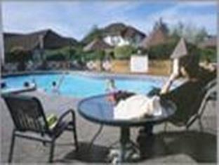 Gwendoline Court Motor 3*