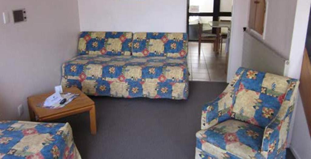 Gwendoline Court Motor Motel