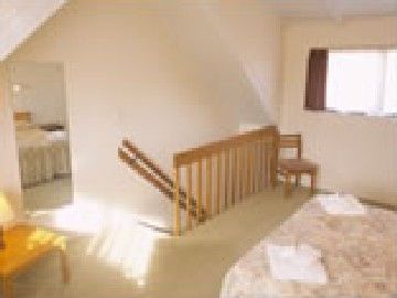 Gwendoline Court Motor Motel