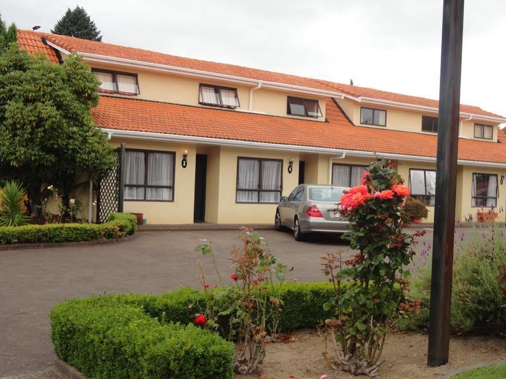 Gwendoline Court Motor Motel