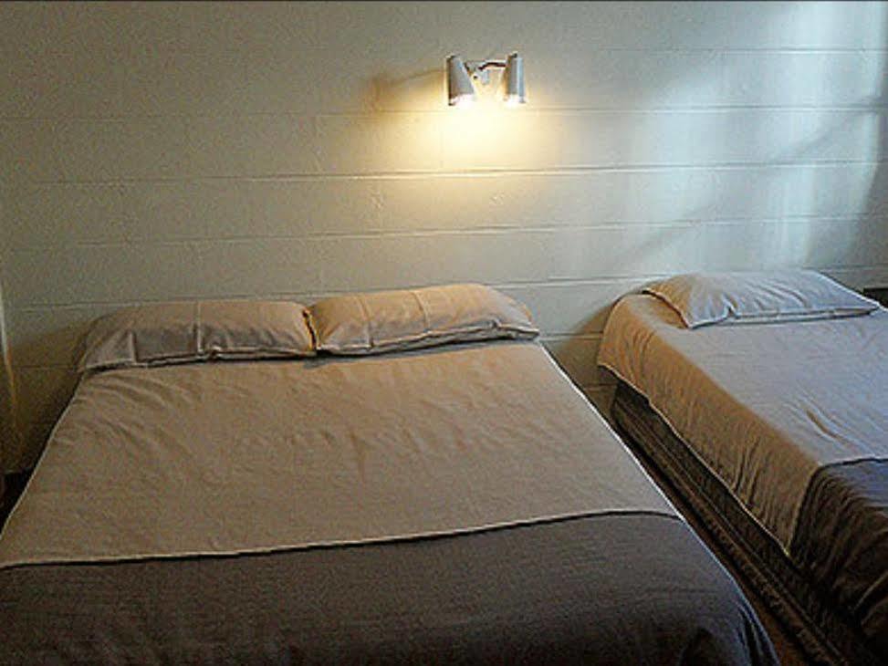 Motel Manhattan 3*
