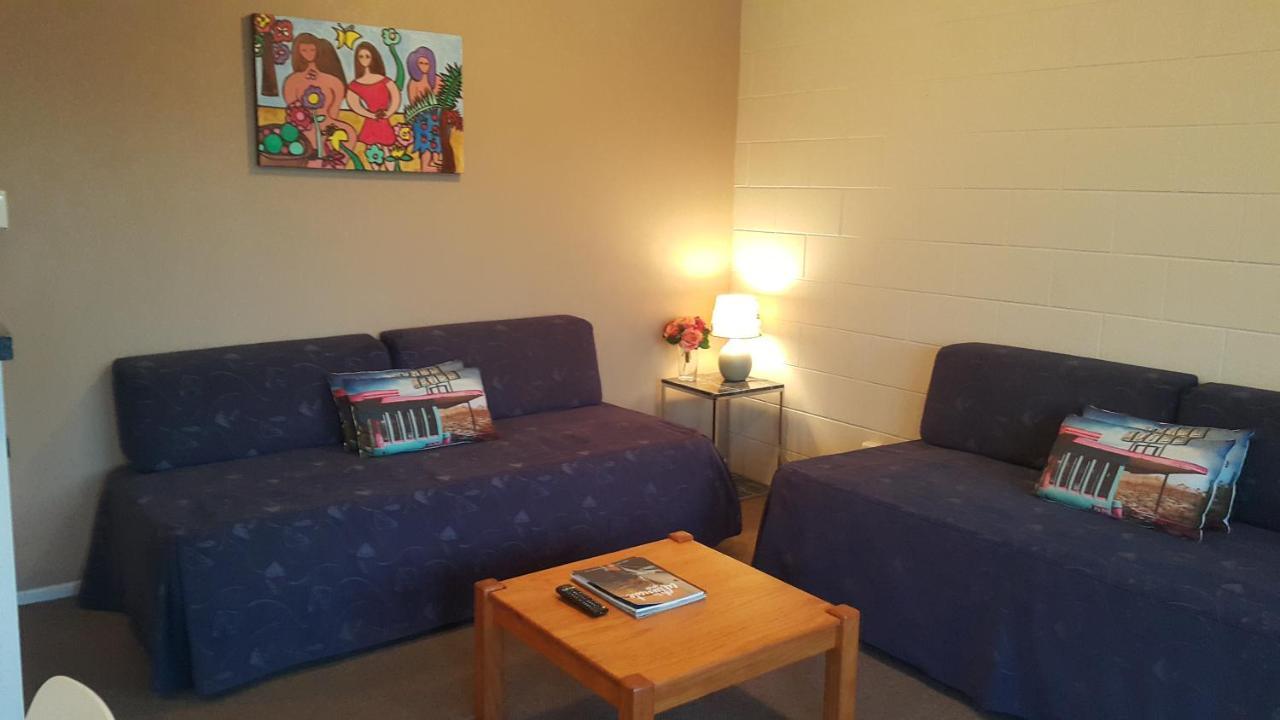 Motel Six On Union 3*