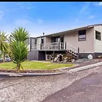 Mountain Top Kiwi Star Holiday Home