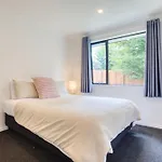Stylish 4 Bedroom House Brand New In Rotorua