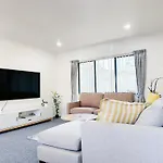 Comfort 3 Bedrooms House Near Redwood
