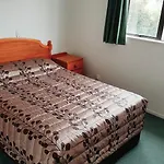 Aywon Motel