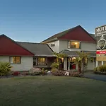 Sport Of Kings Motel