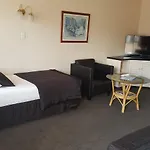 Boulevard Motel