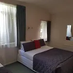 Boulevard Motel