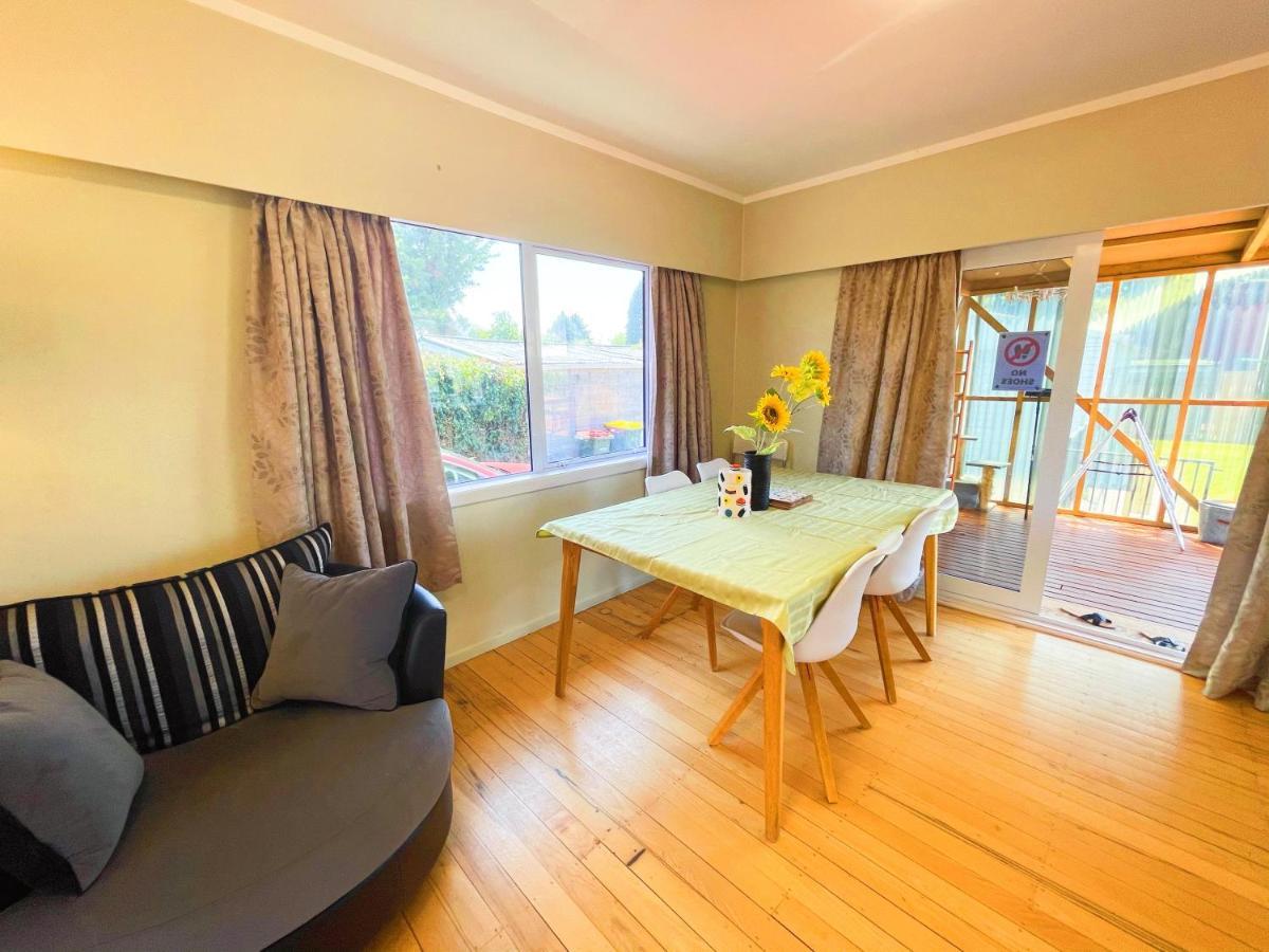 Cosy Family With A Sunny Deck Rotorua
