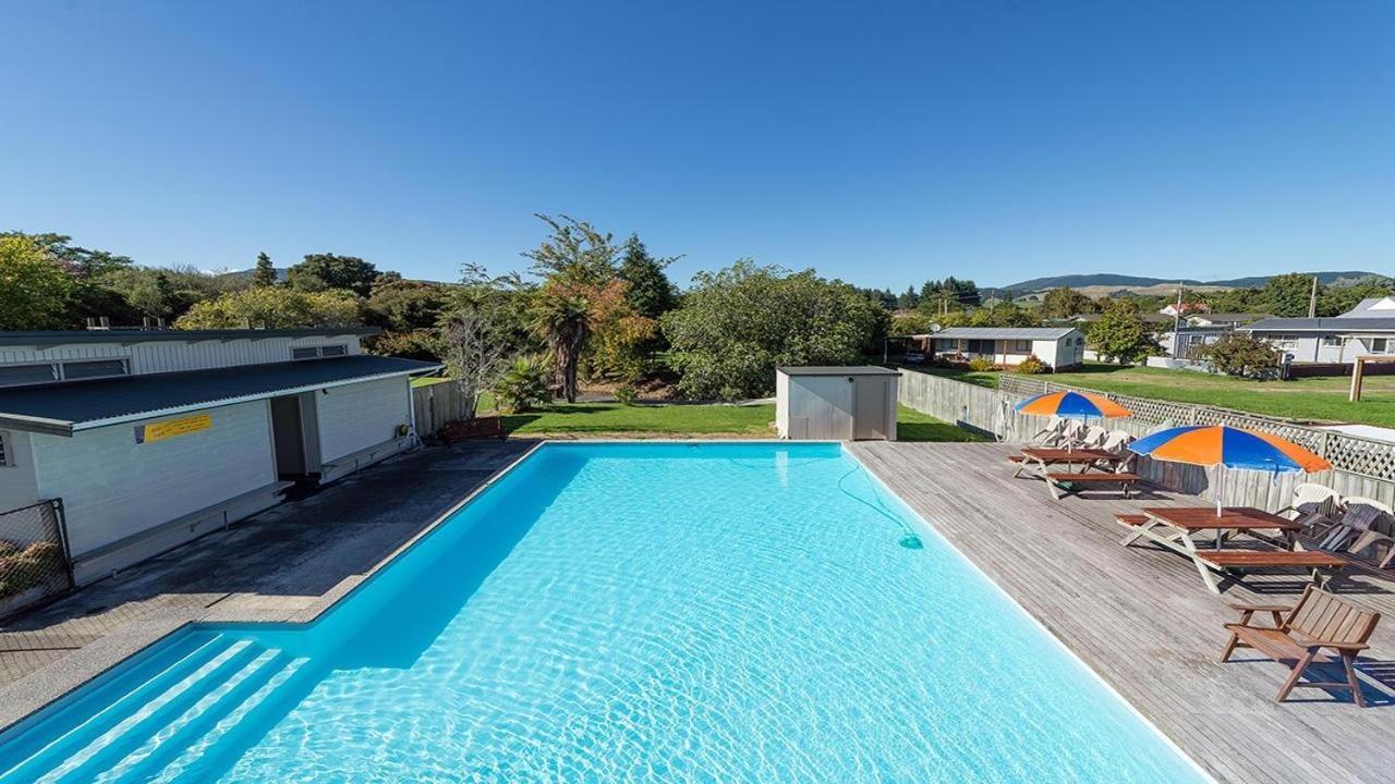 Campo de férias Holdens Bay 3*