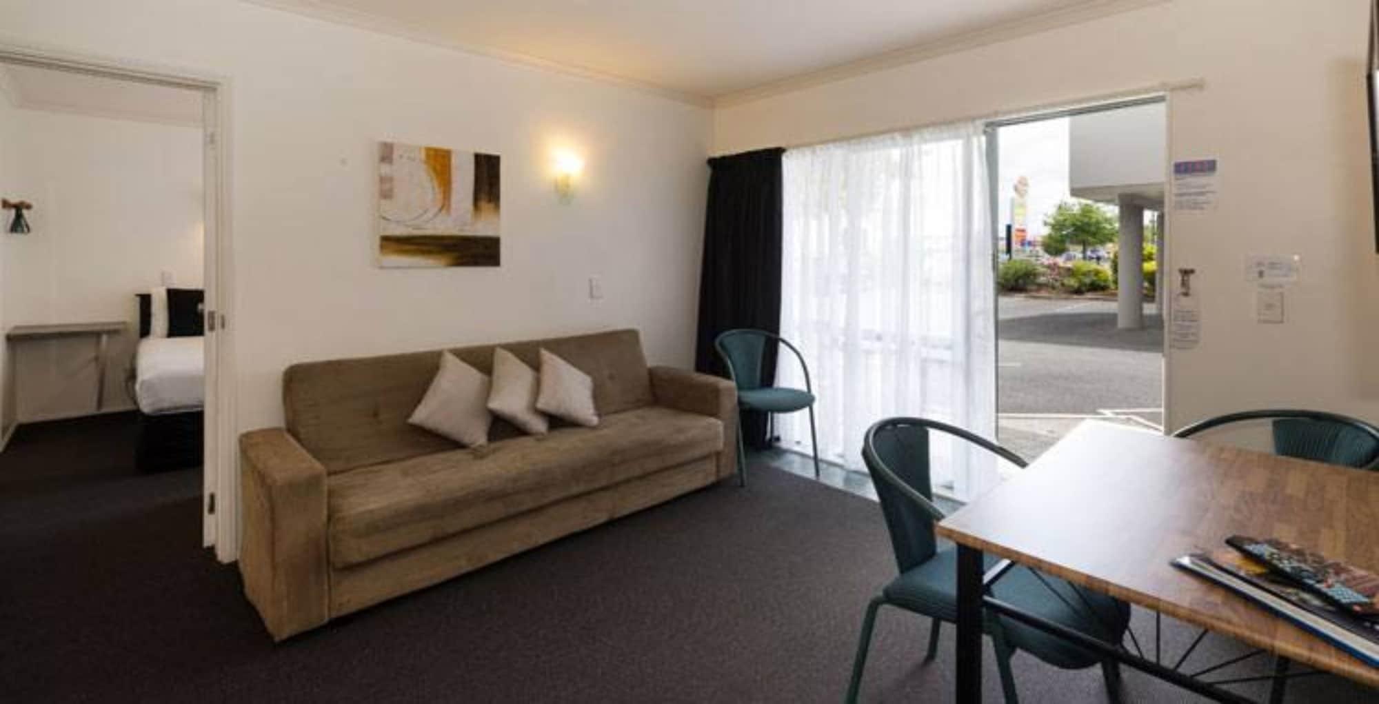 Motel Accolade