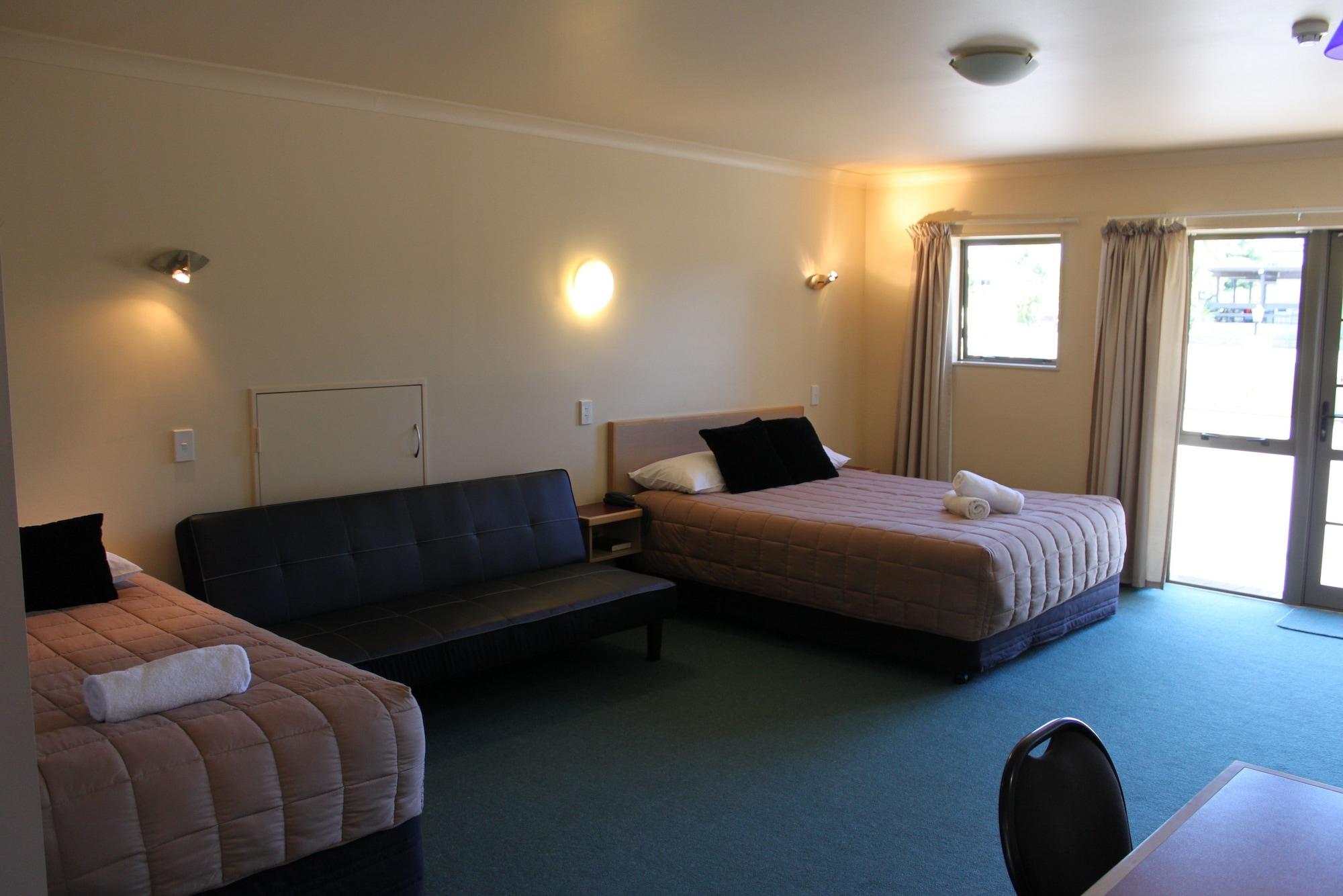 New Castle Motor Rotorua