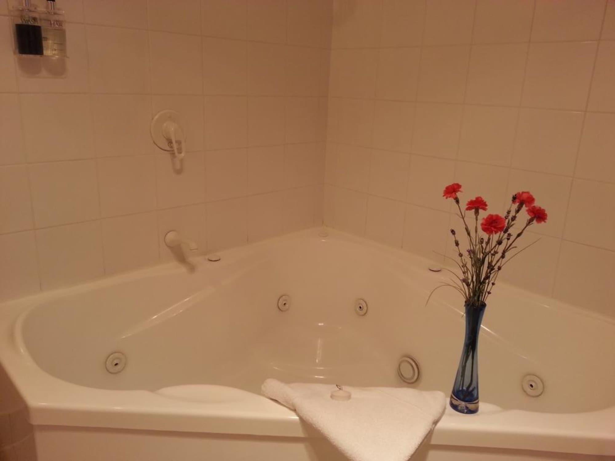 New Castle Motor Motel 4*