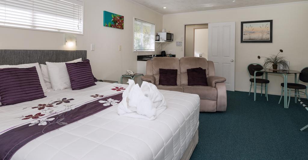 Motel Palm Court Motor