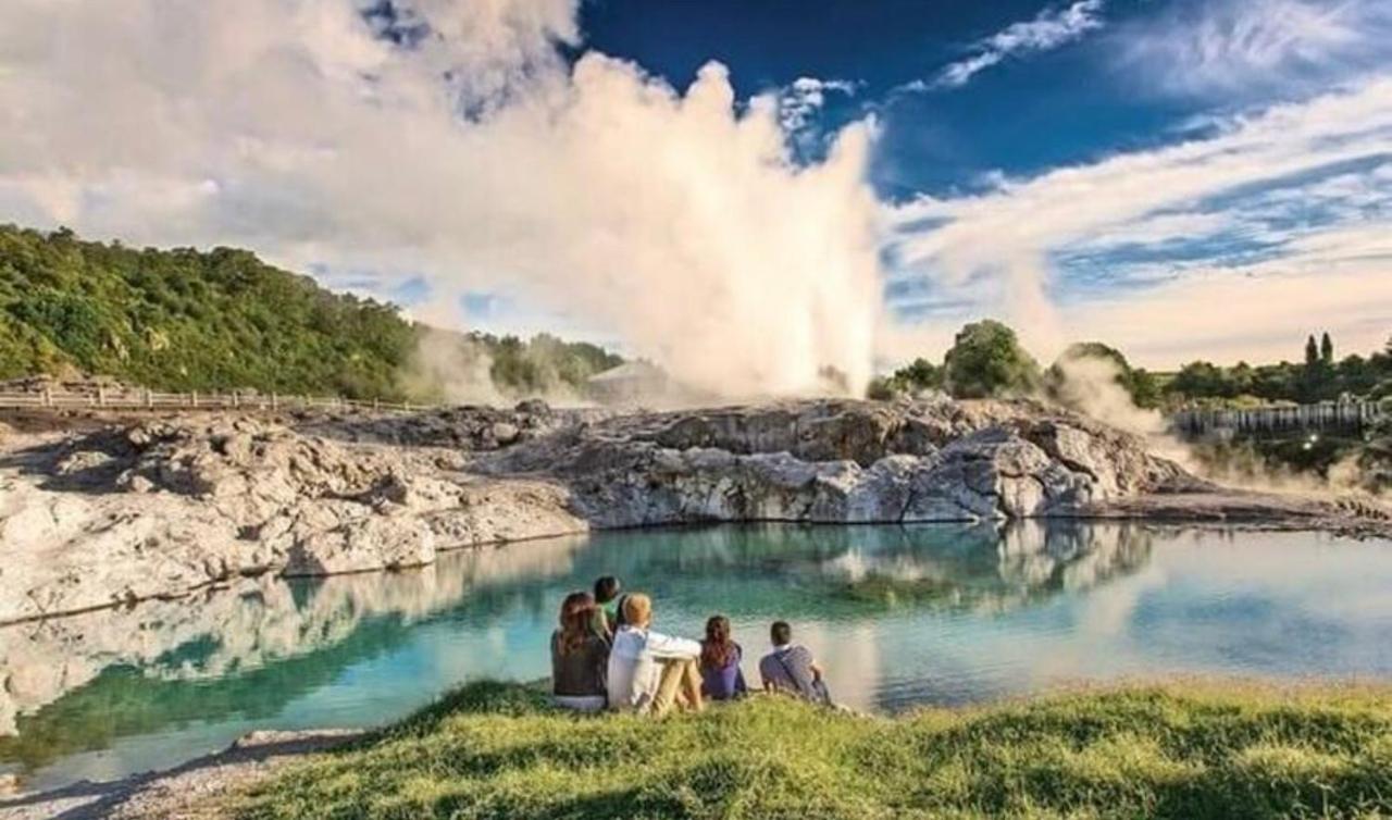 Pousada Skyline Mountain View Up To 16 People Rotorua