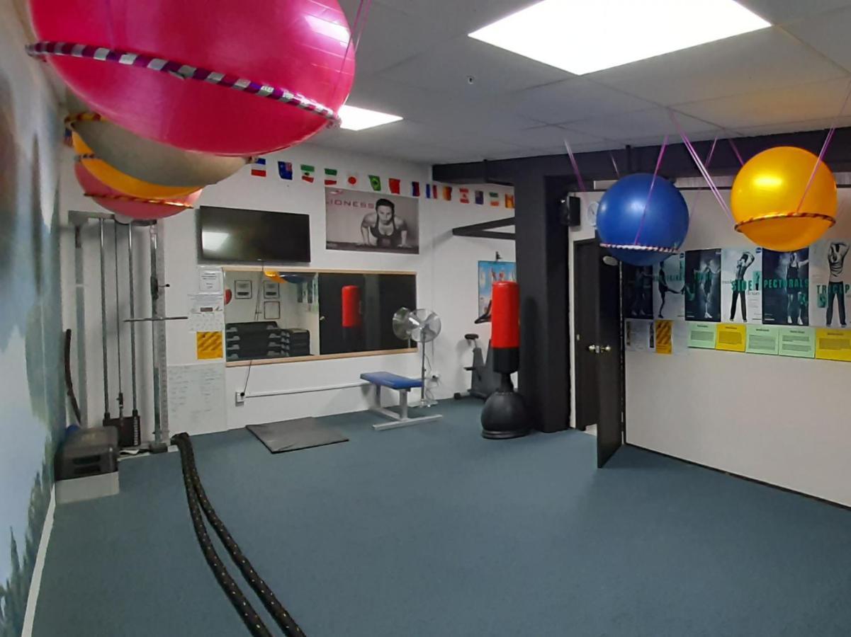 Campsite Lioness - Fitness Studio For Hire