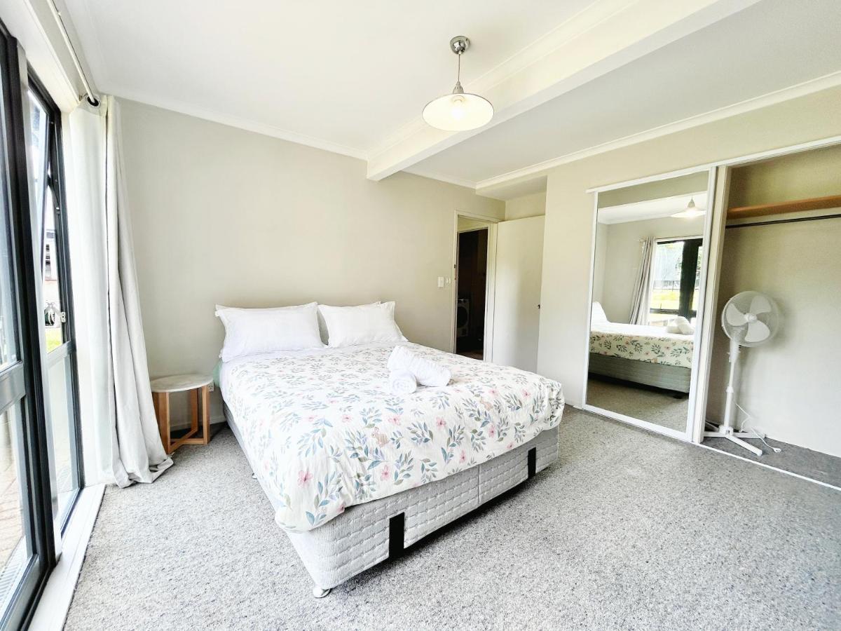 5 Bedrooms 3 Bathroom Family House Rotorua