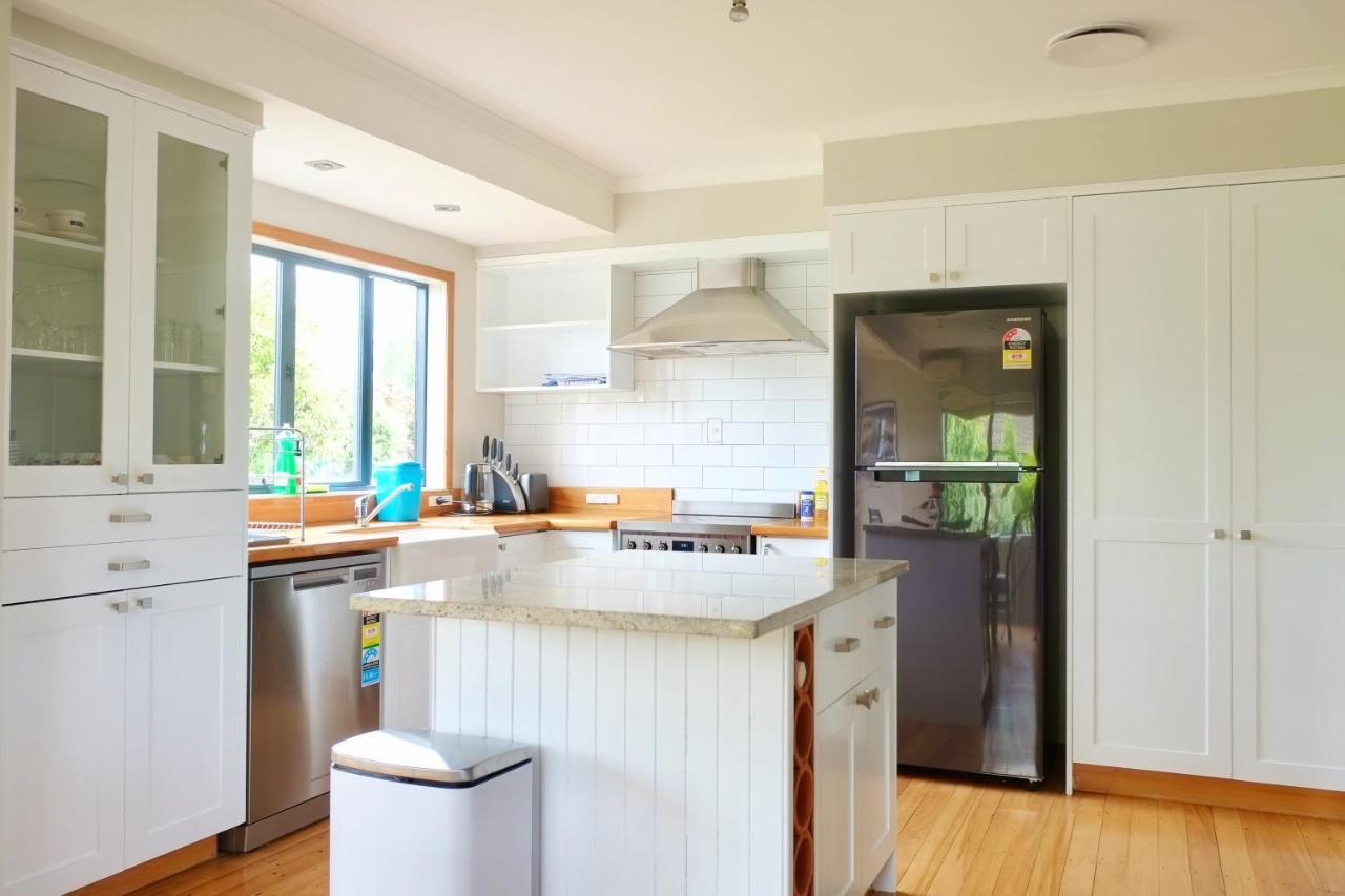 5 Bedrooms 3 Bathroom Family House Holiday home