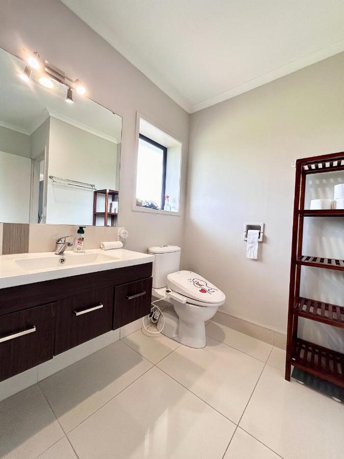 5 Bedrooms 3 Bathroom Family House Holiday home *