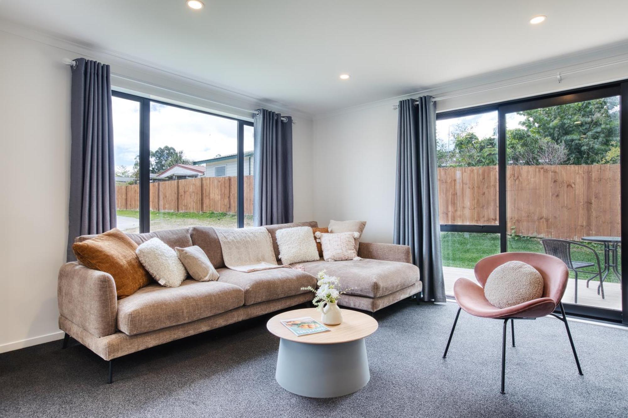 Holiday home Stylish 4 Bedroom House Brand New In *