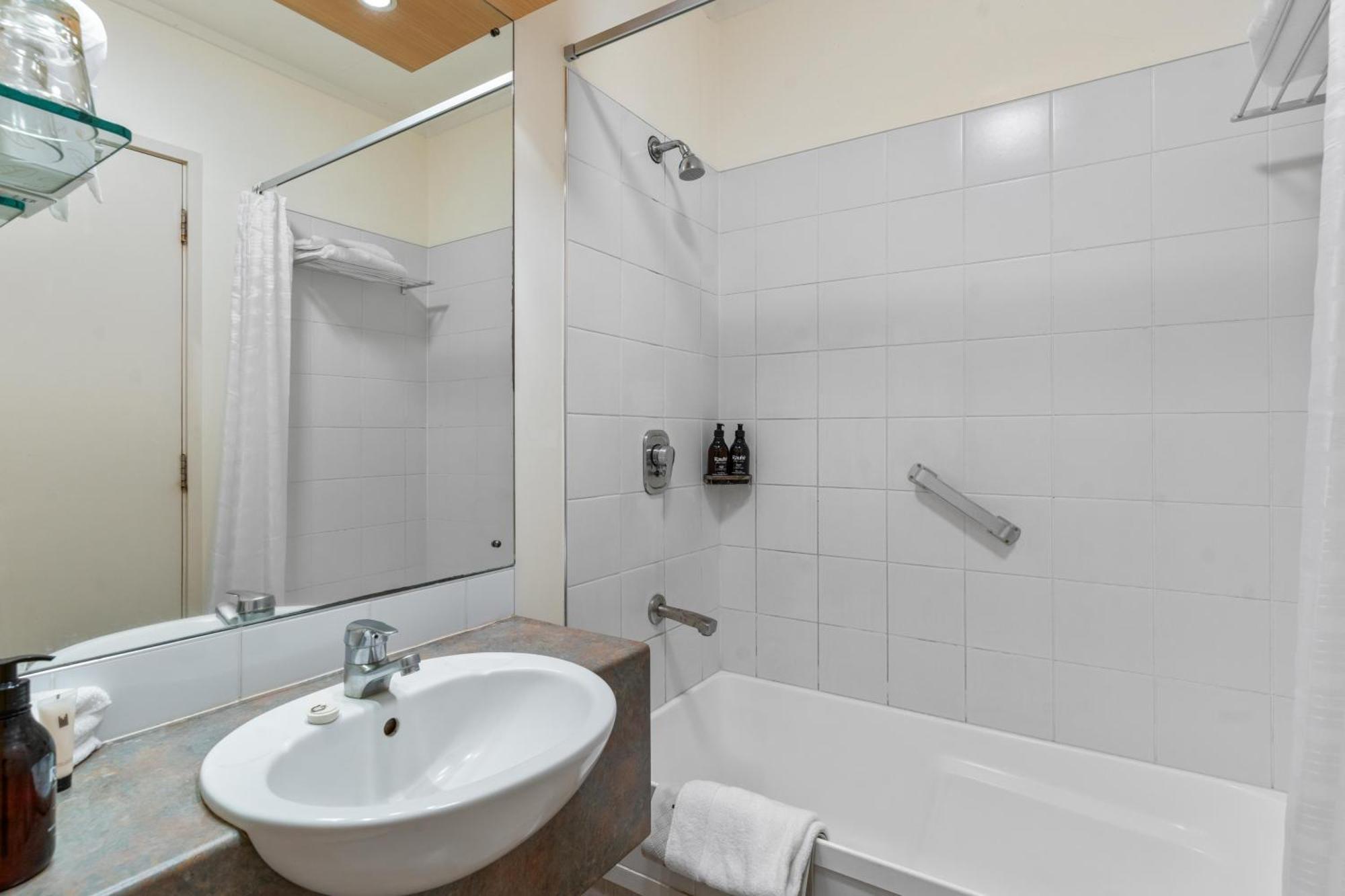 Copthorne Hotel 4*