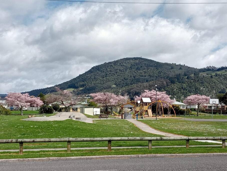 Cosy 2br House & Rotorua