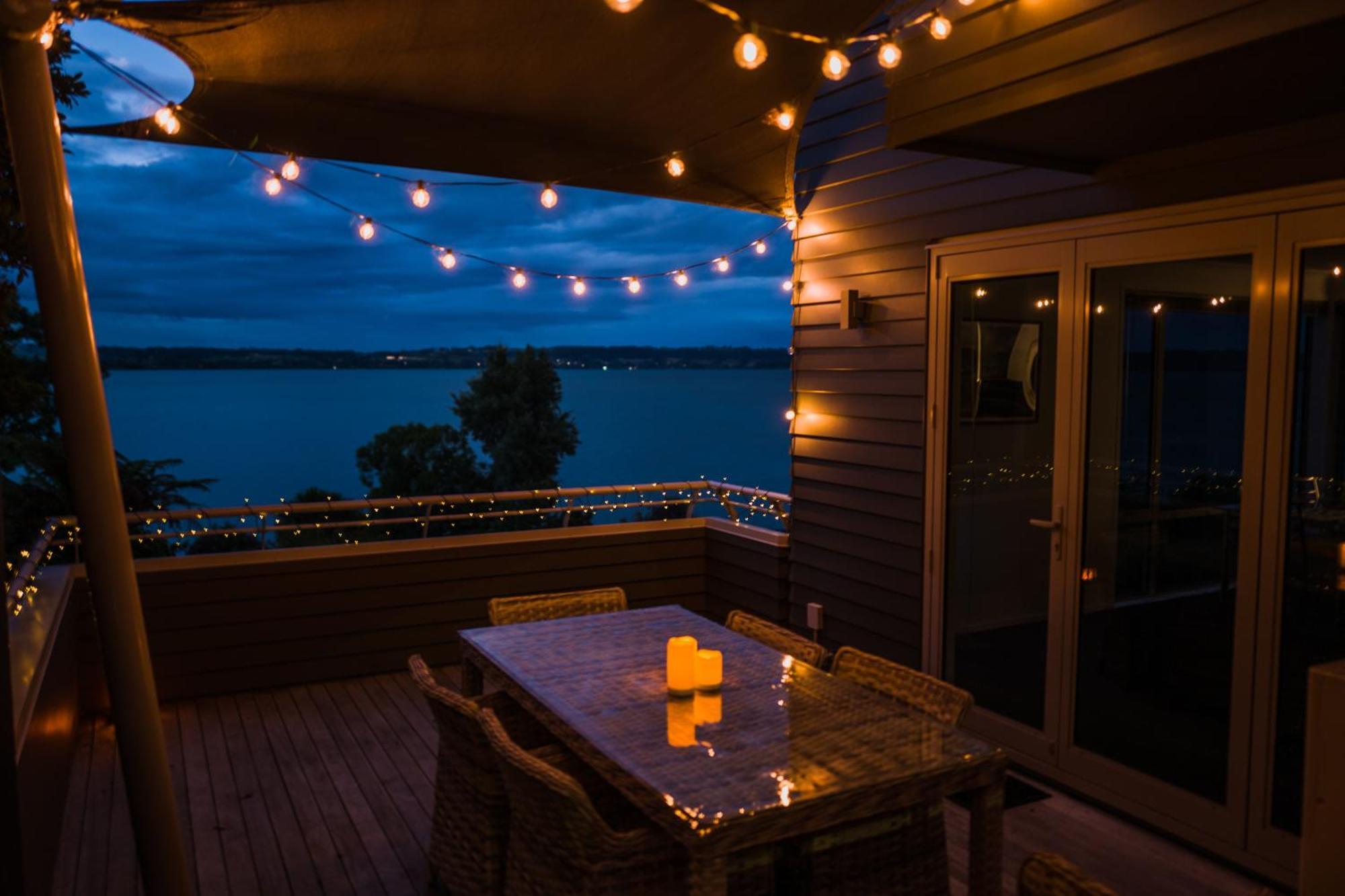 Serenity Lakeview Retreat Holiday home
