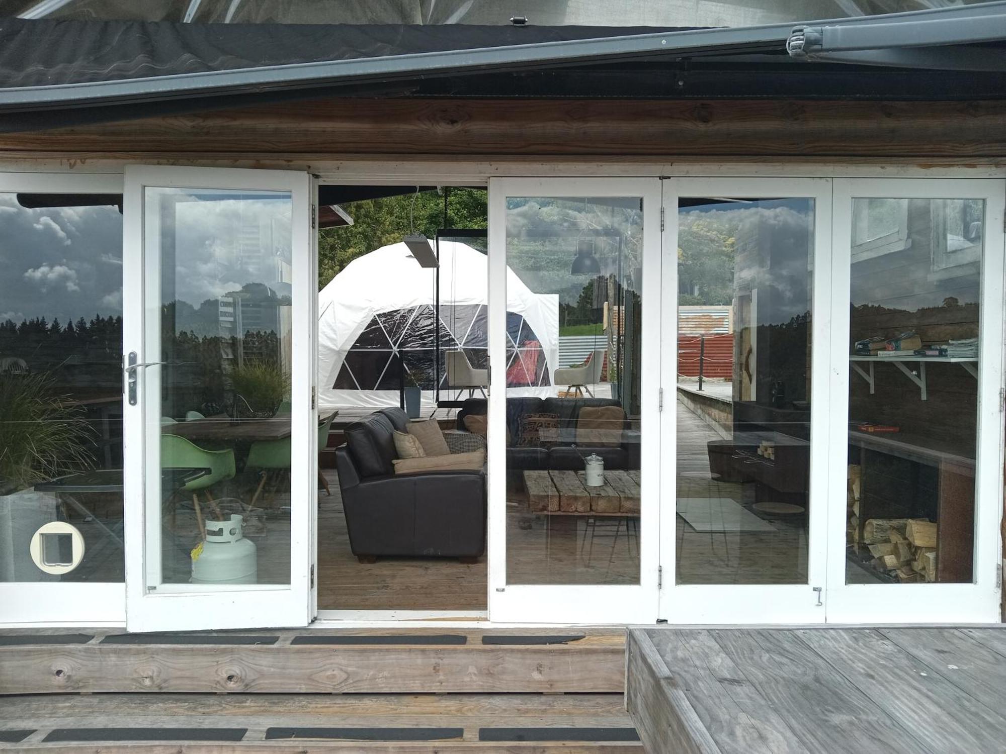 Oakridge Glamping Luxury tent *