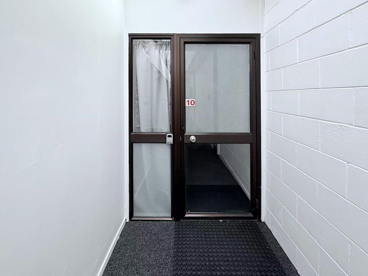 Unit 10 Summer Fenton Hotel *