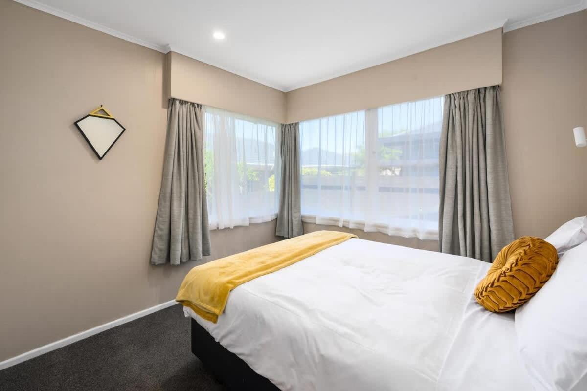 Holiday home Te Wahi Koa