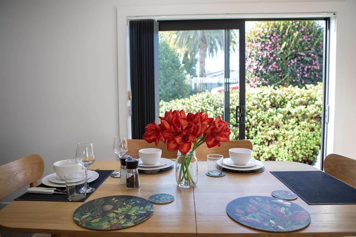 Holiday home Twin Camellias *
