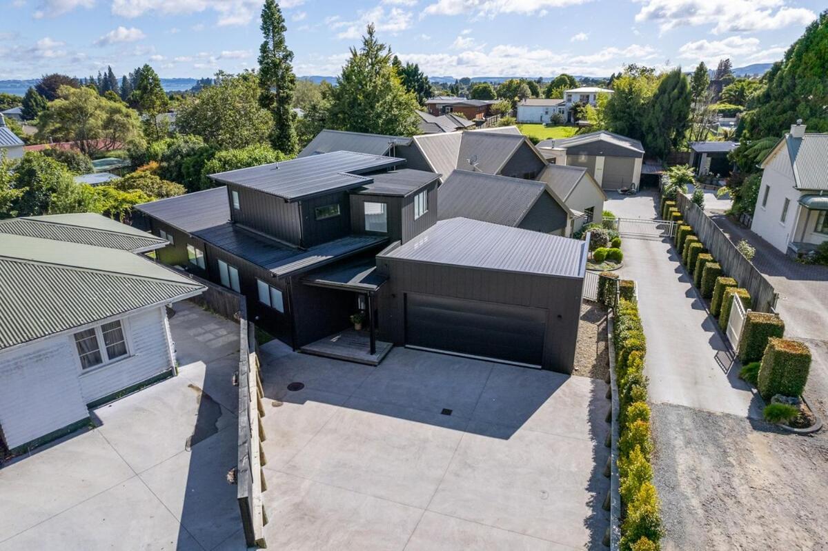 Holiday home Redwoods Art House Rotorua