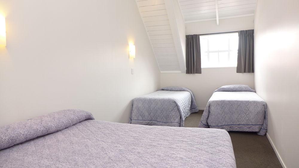Midway Motel 3*