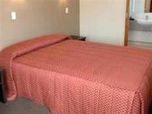 Bella Vista Motel 4*