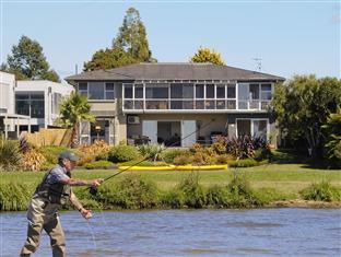 Bed & Breakfast Ngongotaha Lakeside Rotorua
