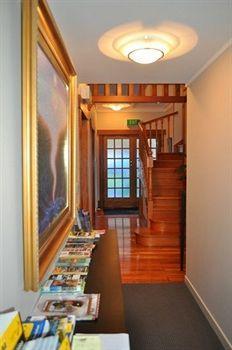 Bed & Breakfast Lakes (adults Only)