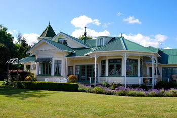 Country Estate Hotel *